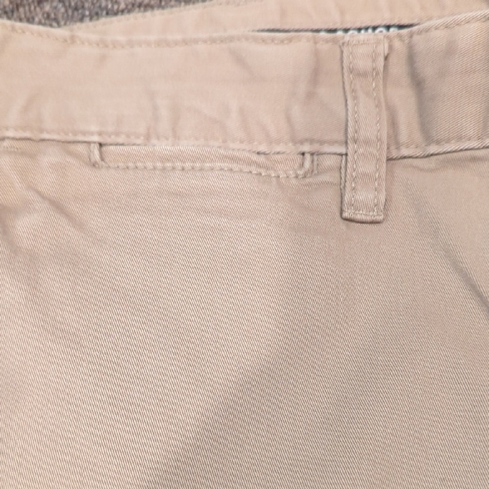 DC Tan Chinos Classic Style - Picture 3 of 5